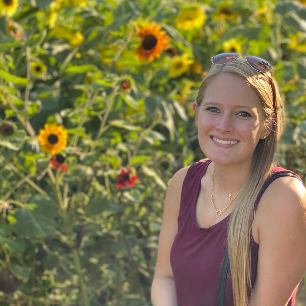 Meet your Posher, Emma